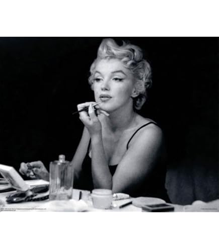 Amazon.com: Marilyn Monroe - Chanel No. 5 Poster Print by Ed